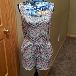 Super comfy multicolored romper with pockets